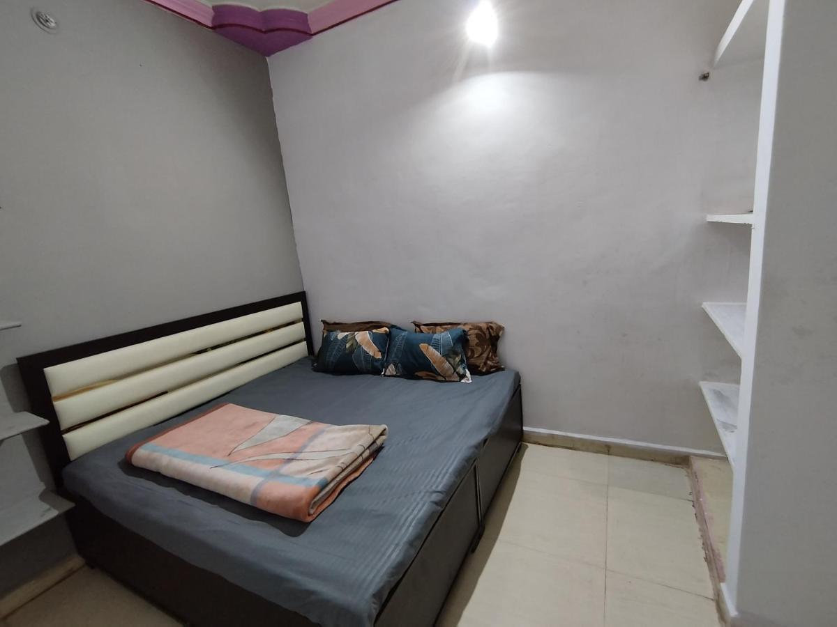 Kalpeshwar Homestay Ujjain Bagian luar foto