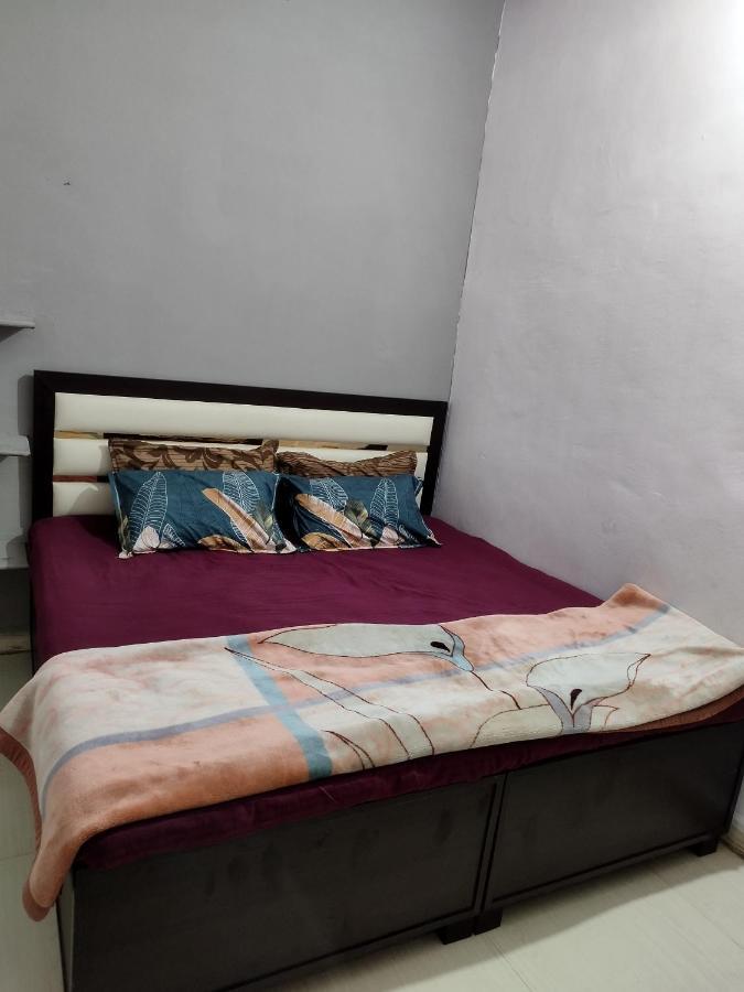 Kalpeshwar Homestay Ujjain Bagian luar foto