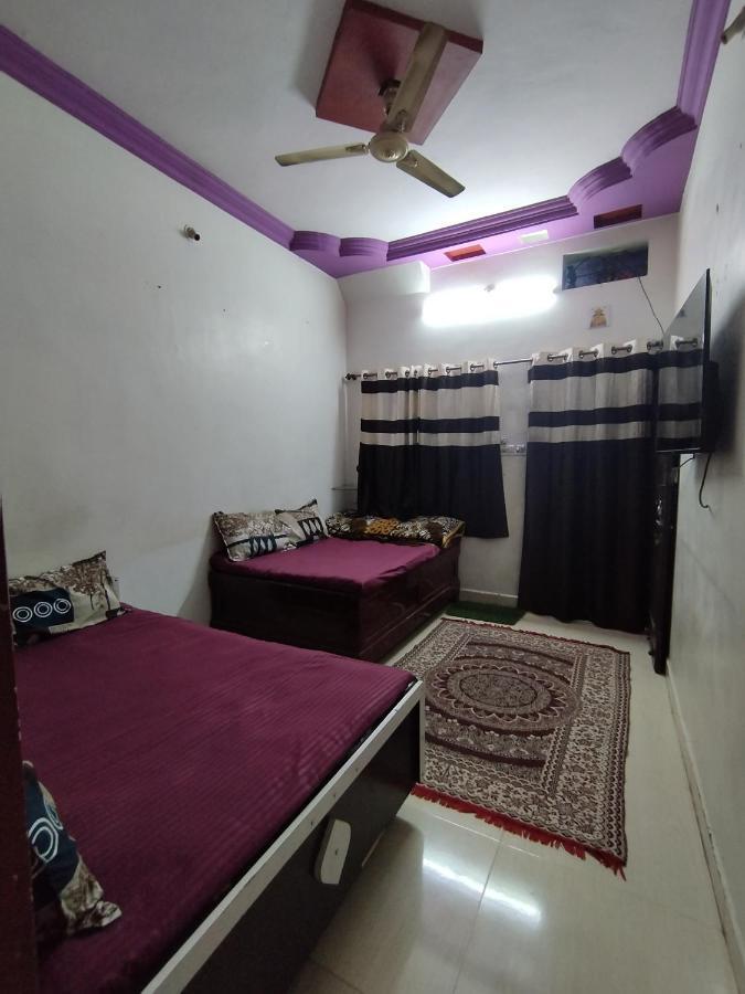 Kalpeshwar Homestay Ujjain Bagian luar foto